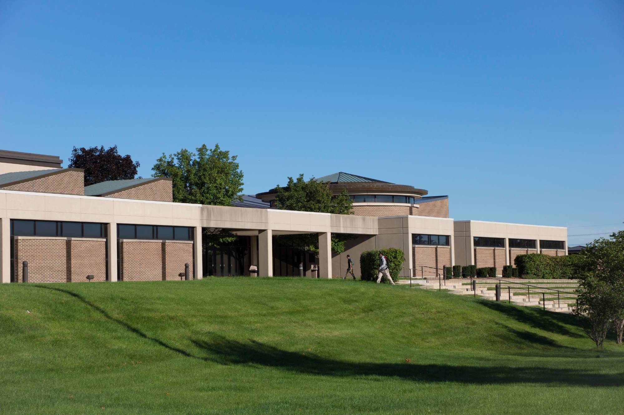 Exterior view of campus building Exterior view of campus building
